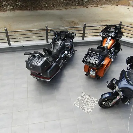 Aurora * Platanias (Thessaly)