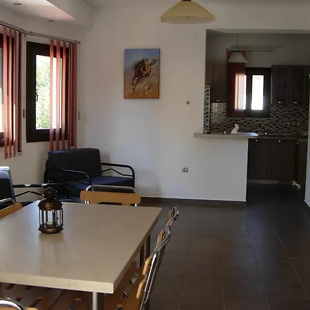 Aurora Platanias (Thessaly)